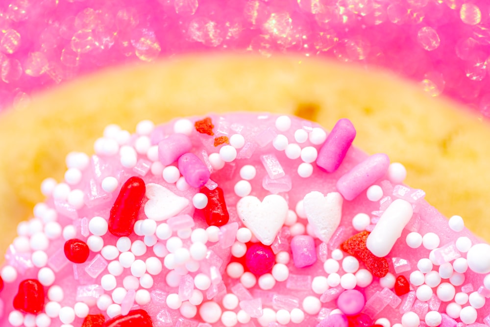 pink and white round beads